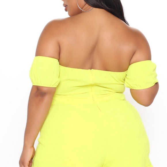 Fashion Nova Brunch Days Romper | Size 1X | NWT | Yellow | Off-Shoulder - Picture 3 of 10